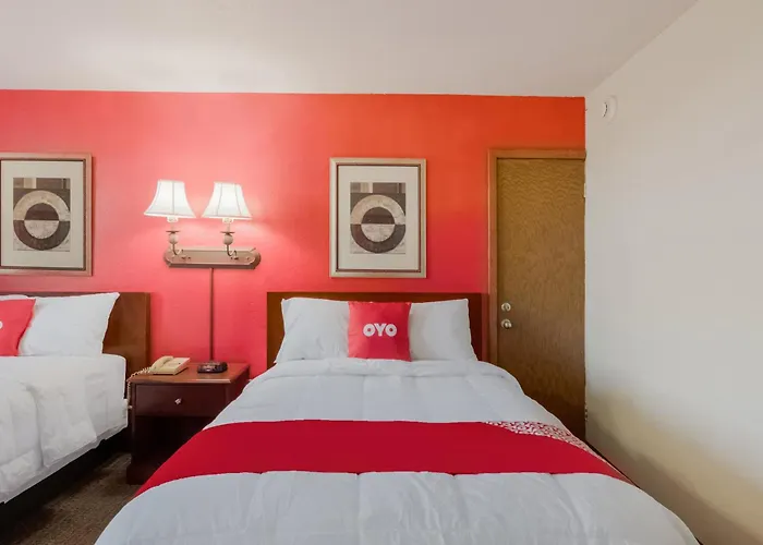 Oyo Hotel Morton East Peoria I-74