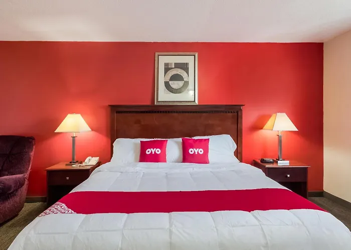 Oyo Hotel Morton East Peoria I-74